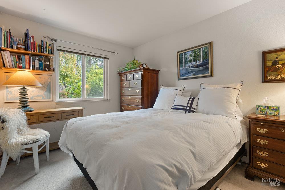 Detail Gallery Image 31 of 53 For 564 Rose Dr, Benicia,  CA 94510 - 3 Beds | 2 Baths