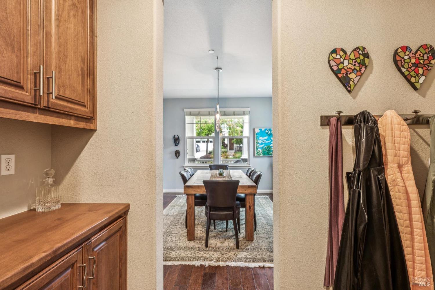 Detail Gallery Image 15 of 60 For 4155 Casper Way, Napa,  CA 94558 - 4 Beds | 2/1 Baths