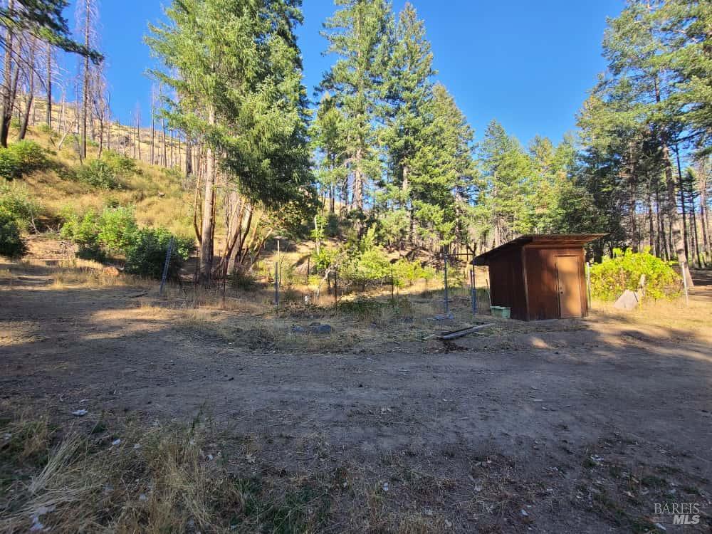 Detail Gallery Image 9 of 44 For 41390 Mendocino Pass Rd, Covelo,  CA 95428 - 1 Beds | 1 Baths