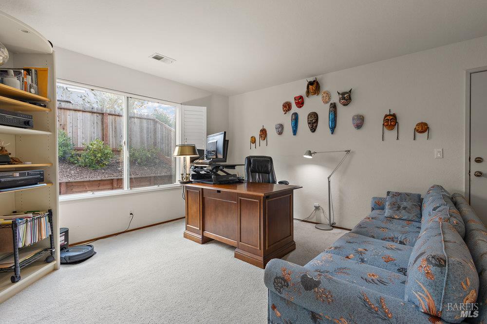 Detail Gallery Image 19 of 53 For 564 Rose Dr, Benicia,  CA 94510 - 3 Beds | 2 Baths