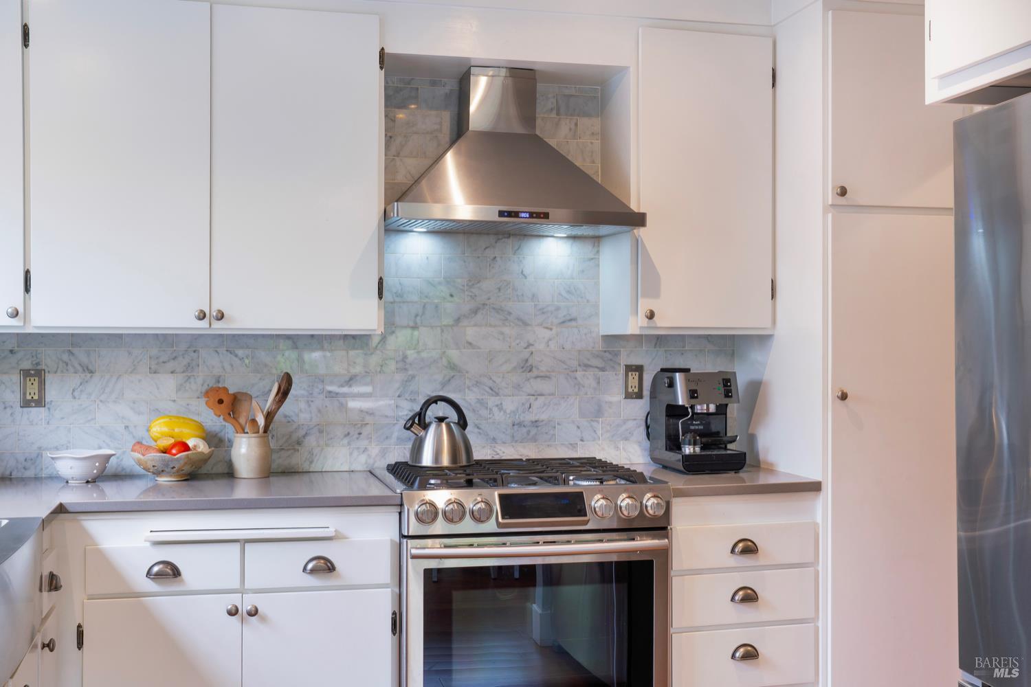 Detail Gallery Image 13 of 28 For 1430 Wallis Ct, Saint Helena,  CA 94574 - 3 Beds | 2 Baths