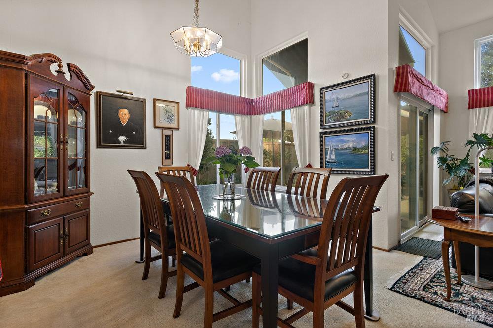 Detail Gallery Image 12 of 53 For 564 Rose Dr, Benicia,  CA 94510 - 3 Beds | 2 Baths