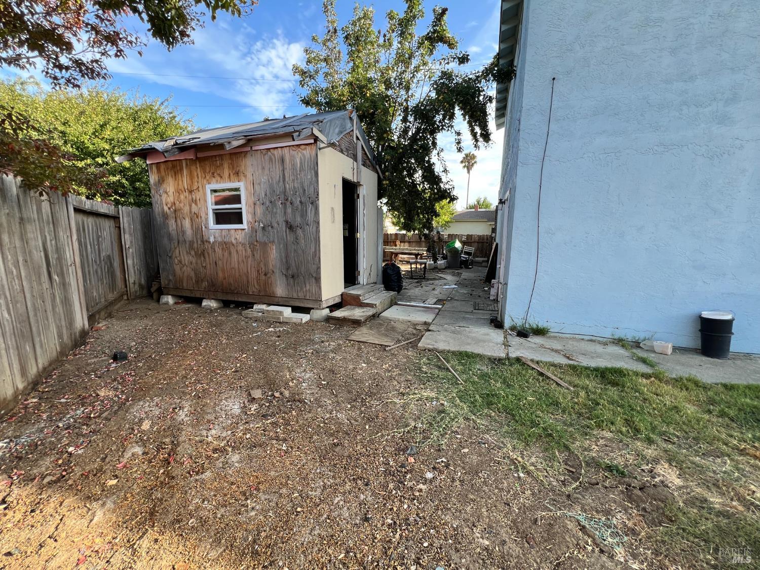 Detail Gallery Image 12 of 12 For 203 Baylor Dr, Vallejo,  CA 94589 - 5 Beds | 3/1 Baths