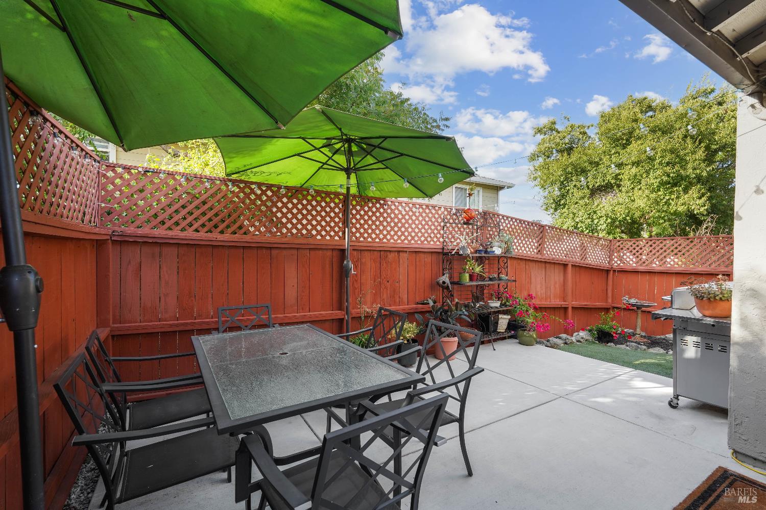 Detail Gallery Image 29 of 38 For 1781 Lindo St, Benicia,  CA 94510 - 2 Beds | 2 Baths