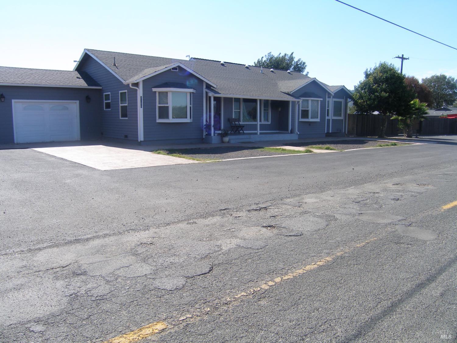 Front Image Thumbnail for BA325089863