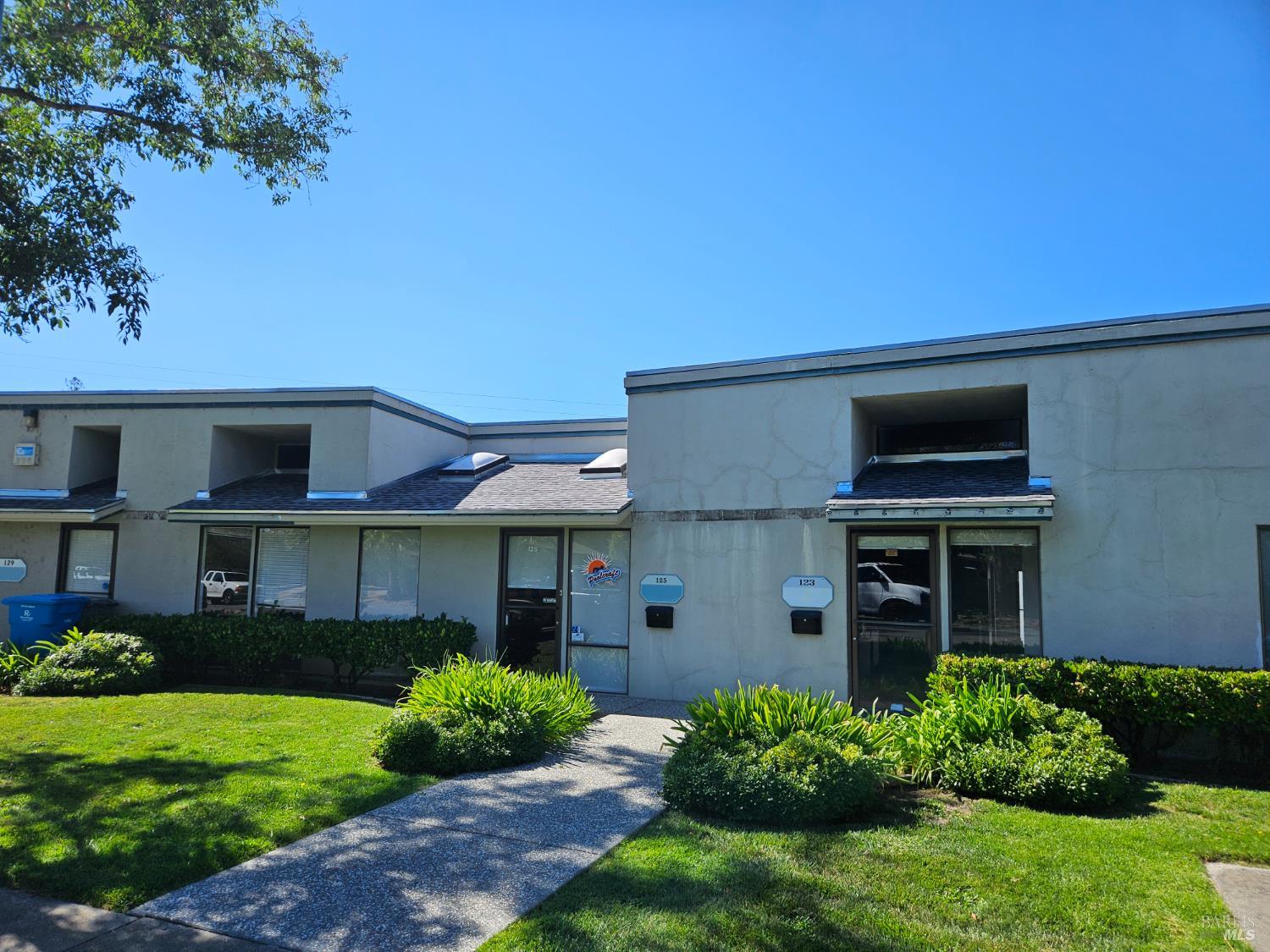 Front Image Thumbnail for BA325089864