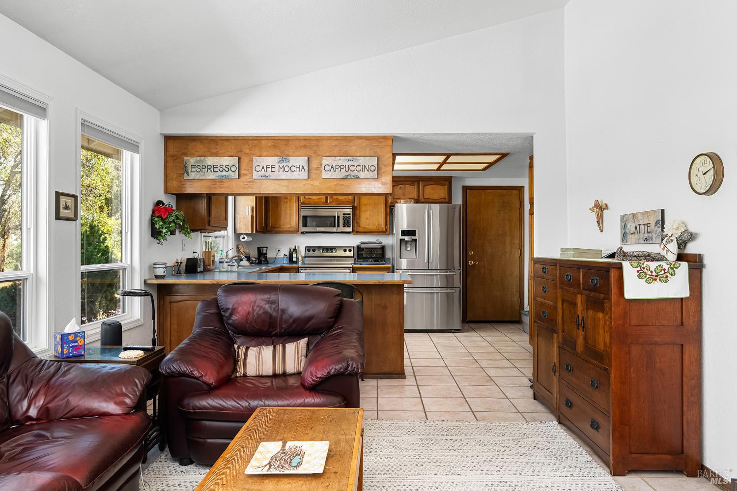 Detail Gallery Image 13 of 52 For 14420 Mesa Ct, Red Bluff,  CA 96080 - 3 Beds | 2 Baths