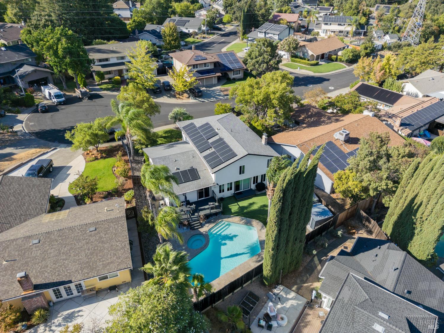 Detail Gallery Image 52 of 56 For 910 Linwood St, Vacaville,  CA 95688 - 4 Beds | 3 Baths