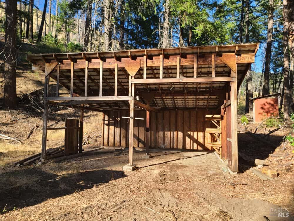 Detail Gallery Image 28 of 44 For 41390 Mendocino Pass Rd, Covelo,  CA 95428 - 1 Beds | 1 Baths