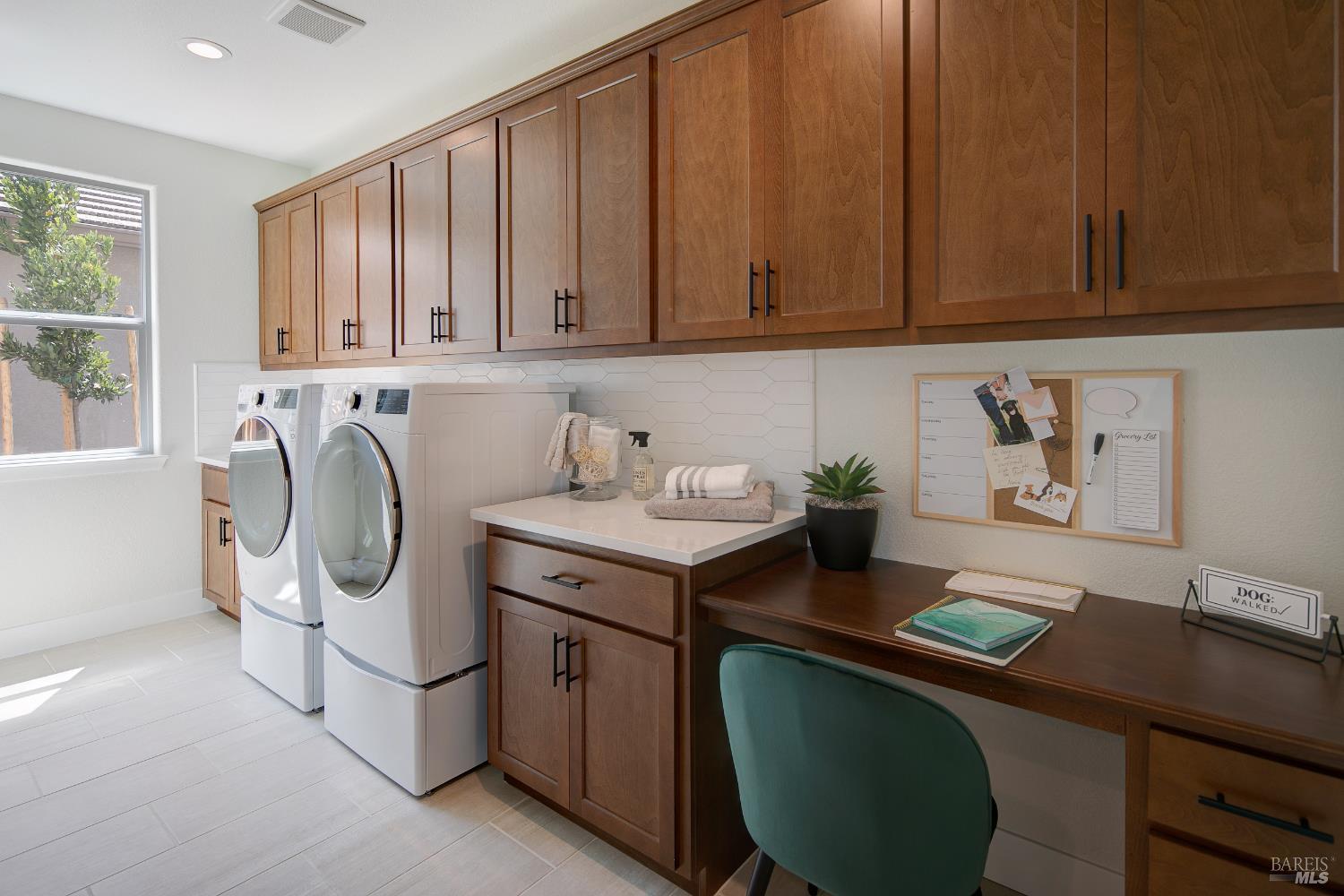 Detail Gallery Image 22 of 34 For 2452 Revival Ln, Rio Vista,  CA 94571 - 2 Beds | 2 Baths