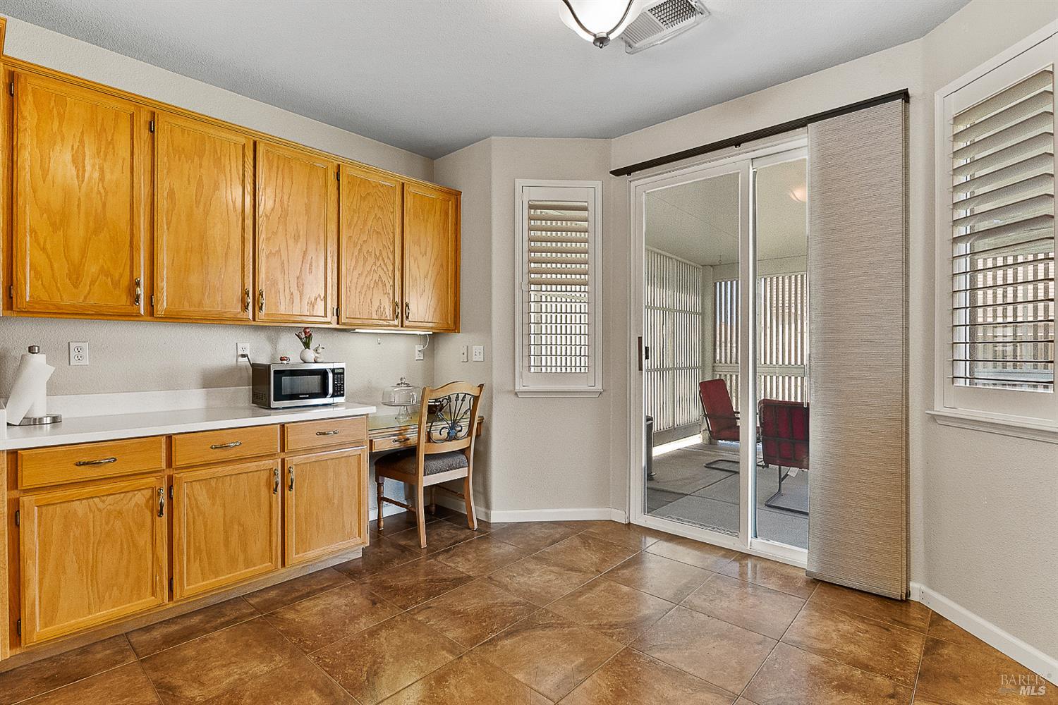 Detail Gallery Image 12 of 30 For 714 Cherry Hills Ln, Rio Vista,  CA 94571 - 2 Beds | 2 Baths