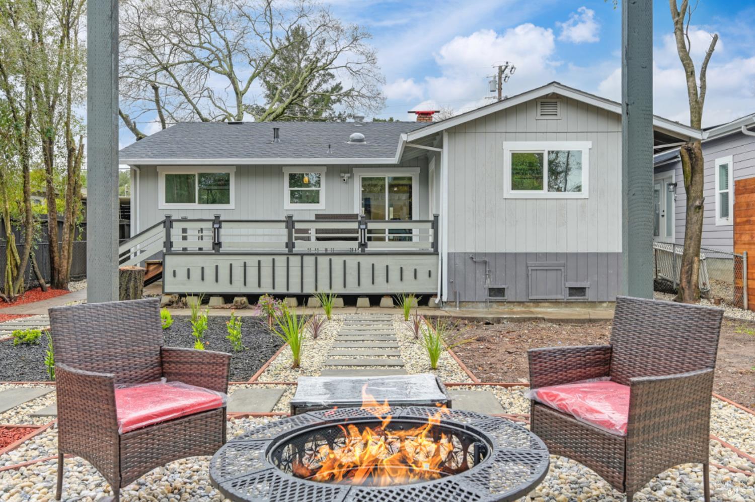 Detail Gallery Image 36 of 39 For 350 Calle Del Monte Unkn, Sonoma,  CA 95476 - 3 Beds | 2 Baths