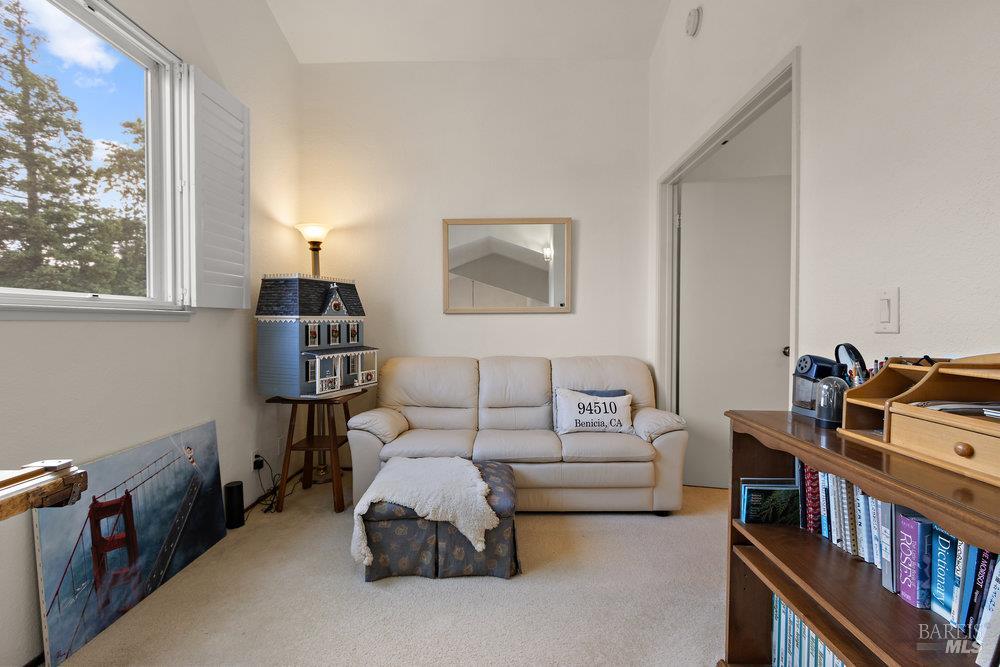 Detail Gallery Image 21 of 53 For 564 Rose Dr, Benicia,  CA 94510 - 3 Beds | 2 Baths