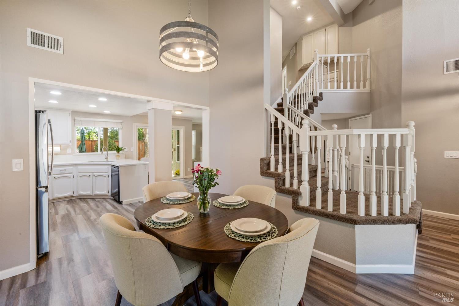 Detail Gallery Image 12 of 65 For 830 Swindon Ct, Vacaville,  CA 95688 - 4 Beds | 3 Baths