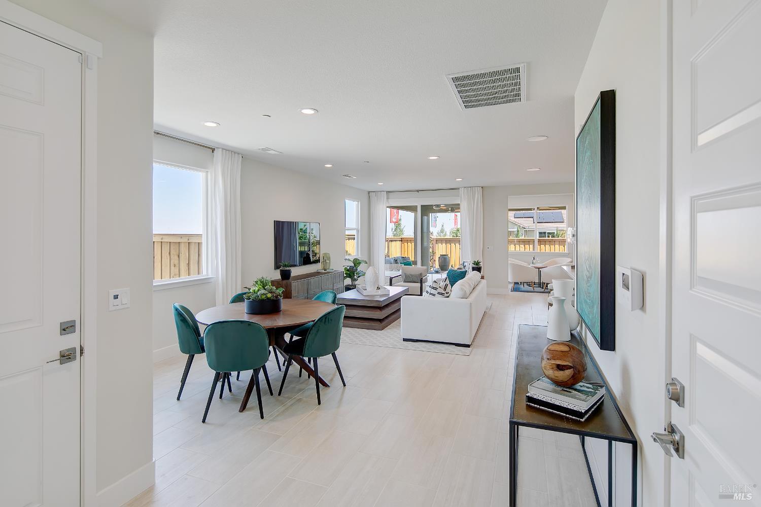 Detail Gallery Image 6 of 34 For 2452 Revival Ln, Rio Vista,  CA 94571 - 2 Beds | 2 Baths