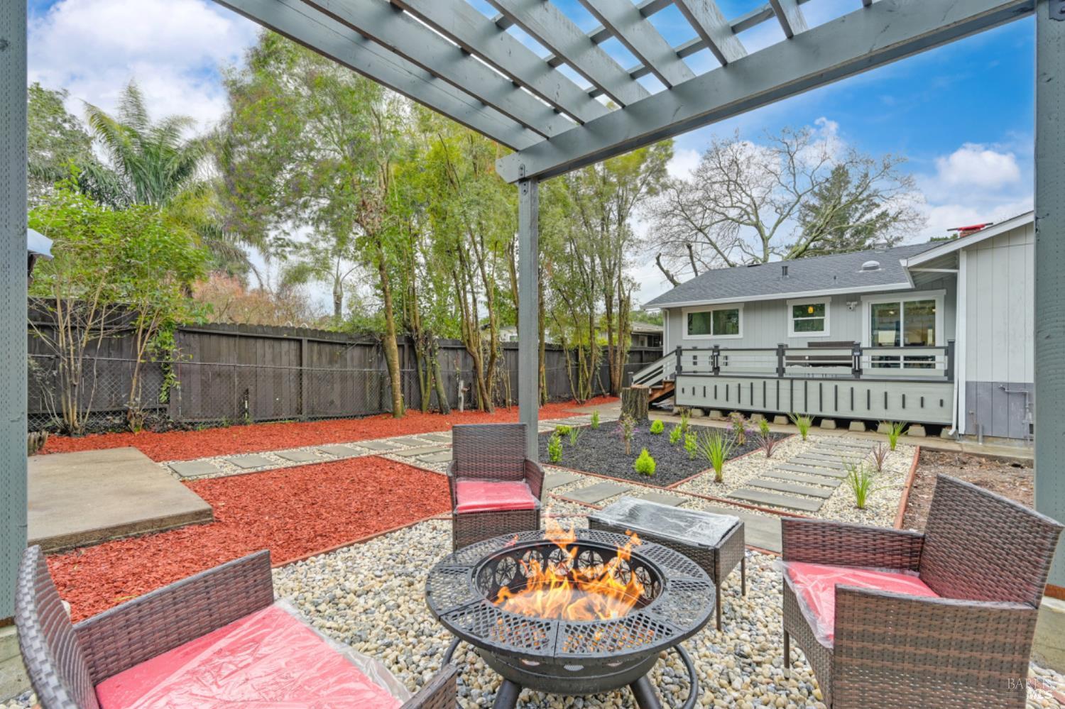 Detail Gallery Image 35 of 39 For 350 Calle Del Monte Unkn, Sonoma,  CA 95476 - 3 Beds | 2 Baths