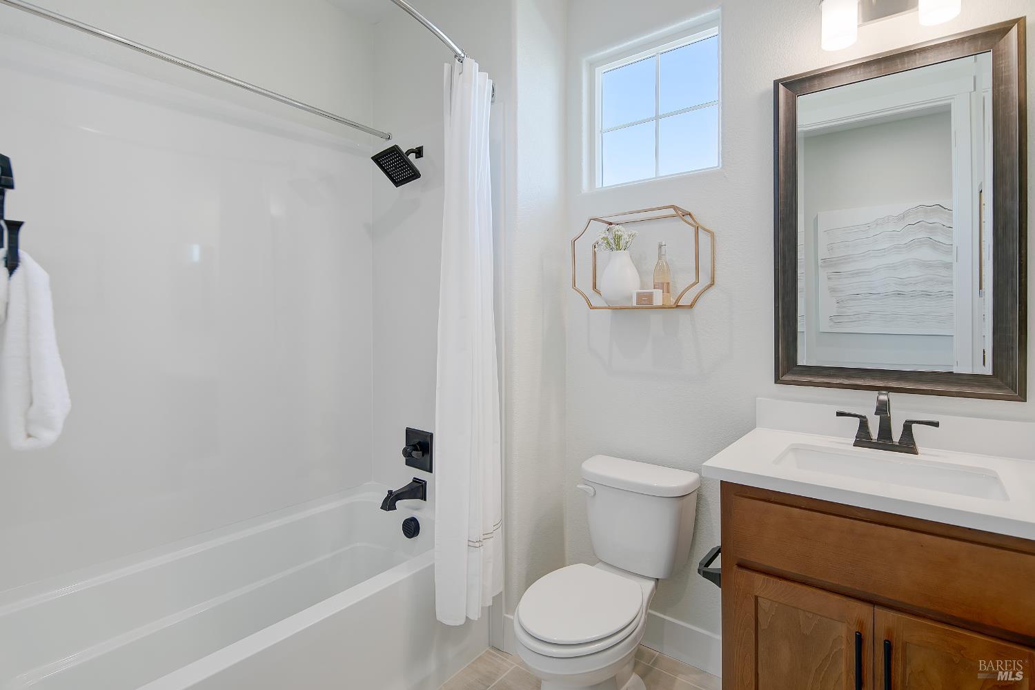 Detail Gallery Image 5 of 34 For 2452 Revival Ln, Rio Vista,  CA 94571 - 2 Beds | 2 Baths