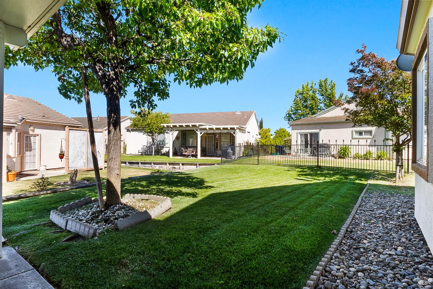 Detail Gallery Image 28 of 30 For 714 Cherry Hills Ln, Rio Vista,  CA 94571 - 2 Beds | 2 Baths