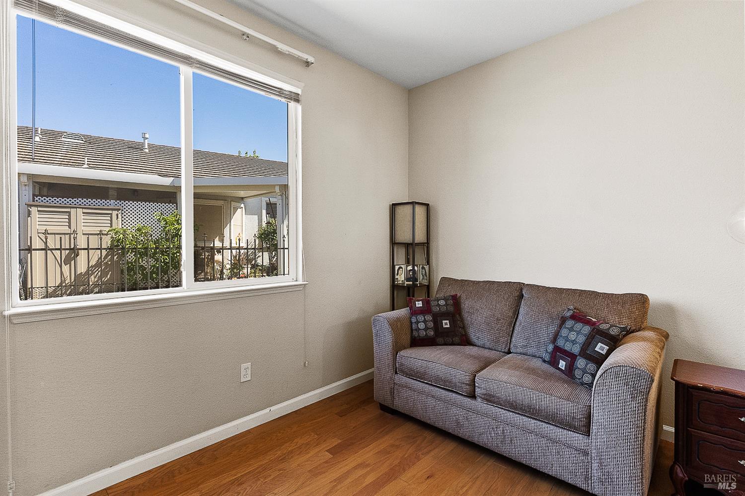 Detail Gallery Image 18 of 30 For 714 Cherry Hills Ln, Rio Vista,  CA 94571 - 2 Beds | 2 Baths