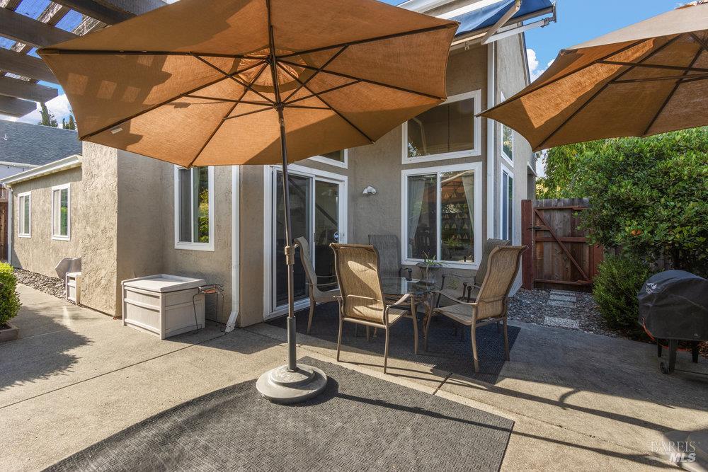 Detail Gallery Image 37 of 53 For 564 Rose Dr, Benicia,  CA 94510 - 3 Beds | 2 Baths