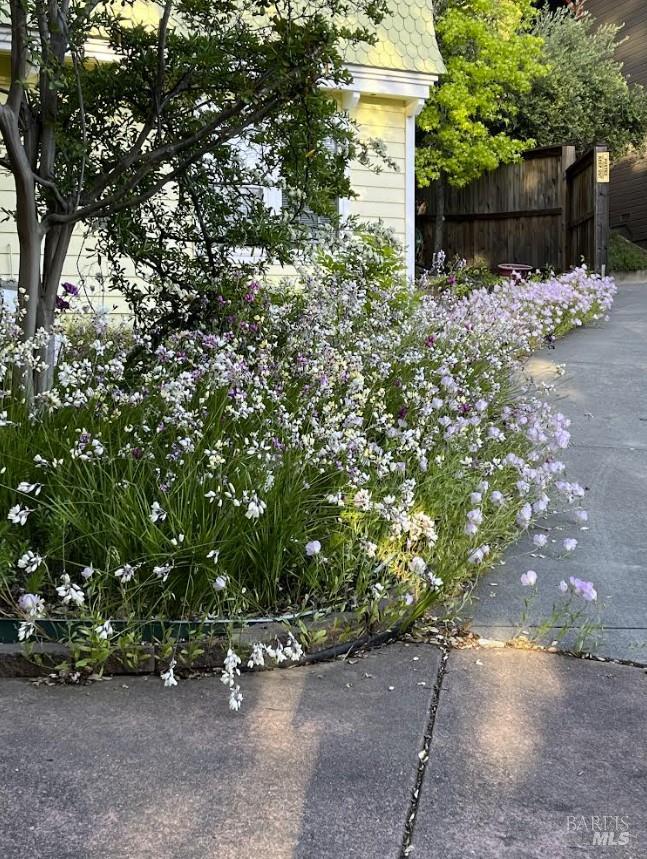 Detail Gallery Image 70 of 71 For 113 Heidi Ln, Cloverdale,  CA 95425 - 3 Beds | 2/2 Baths