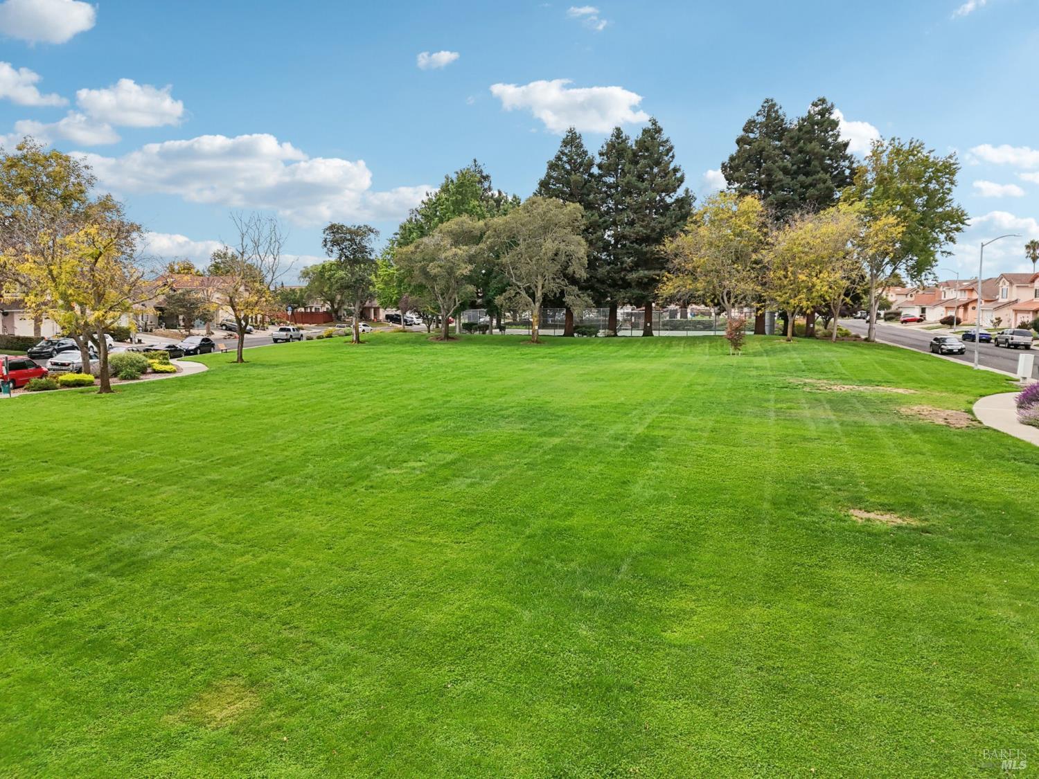 Detail Gallery Image 27 of 28 For 485 Avalon Cir, Vallejo,  CA 94589 - 3 Beds | 2/1 Baths