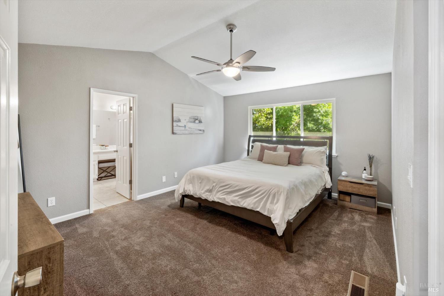 Detail Gallery Image 31 of 65 For 830 Swindon Ct, Vacaville,  CA 95688 - 4 Beds | 3 Baths