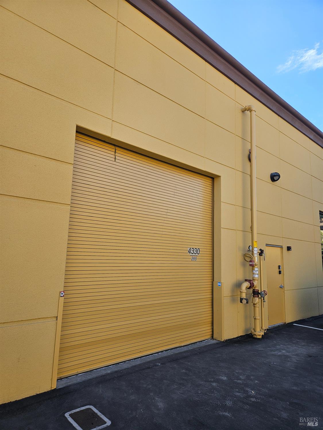 Detail Gallery Image 3 of 6 For 4330 Redwood Hwy #200,  San Rafael,  CA 94903 - – Beds | – Baths