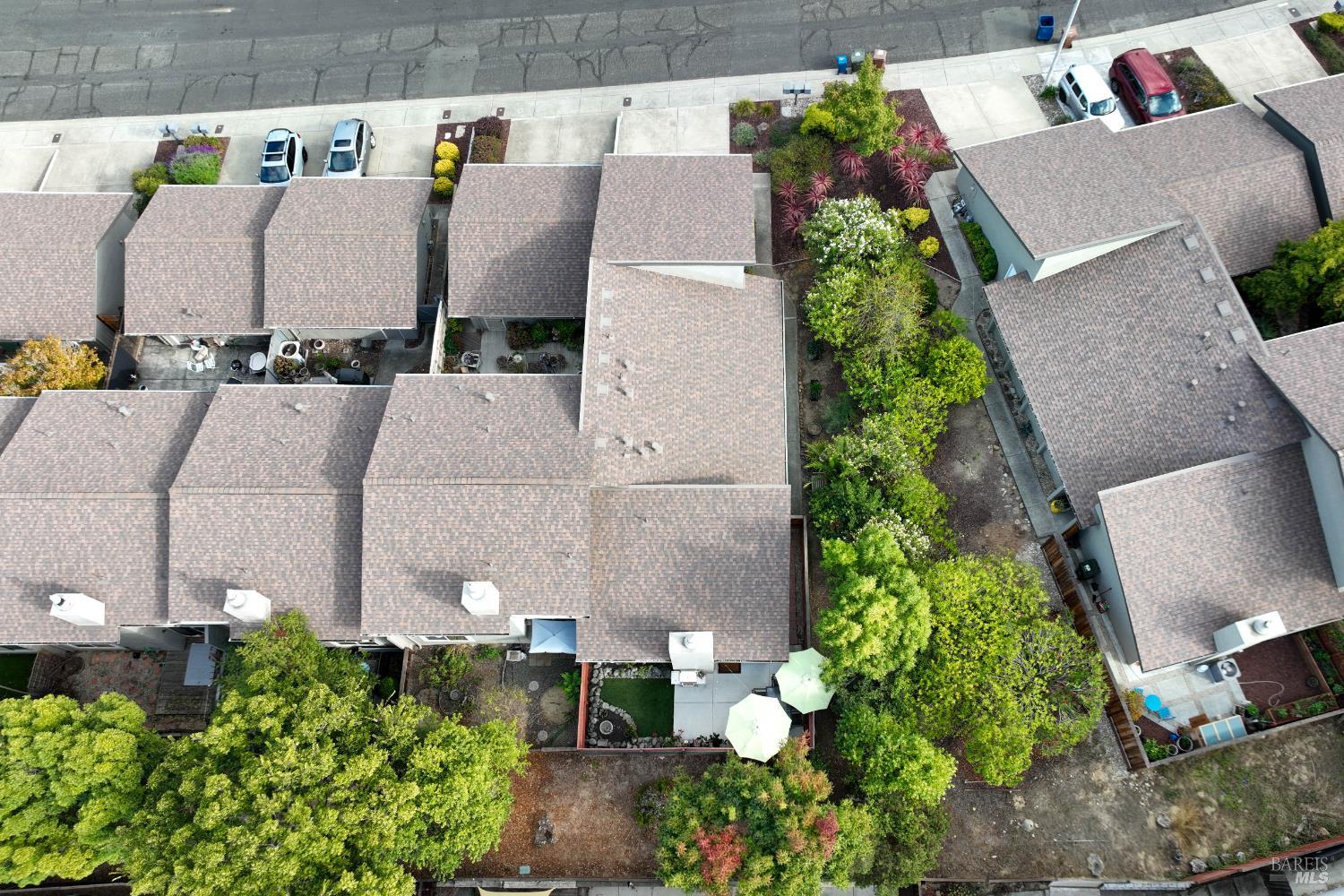 Detail Gallery Image 37 of 38 For 1781 Lindo St, Benicia,  CA 94510 - 2 Beds | 2 Baths