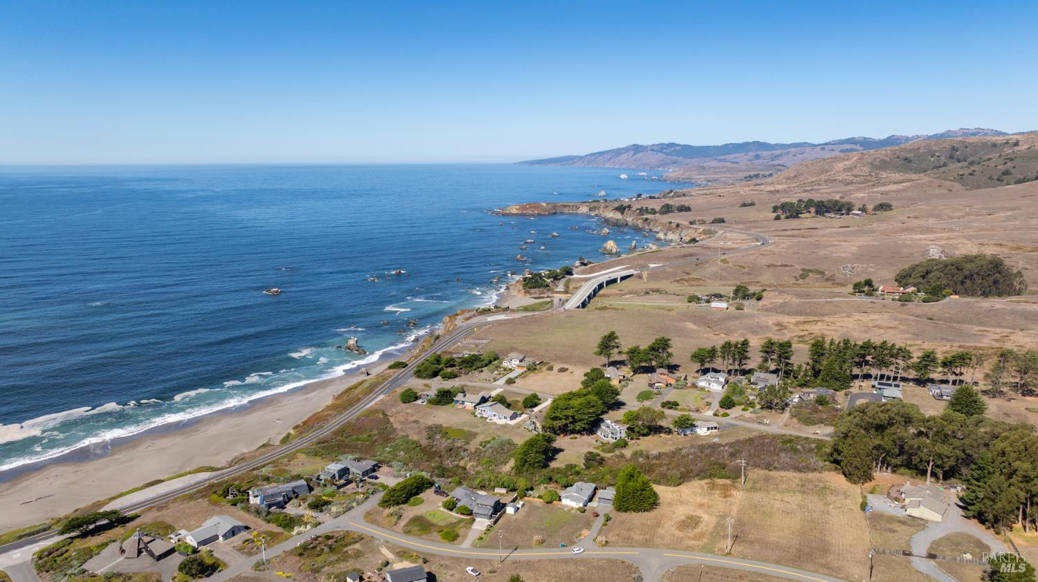 Detail Gallery Image 3 of 15 For 225 Los Santos Dr, Bodega Bay,  CA 94923 - – Beds | – Baths