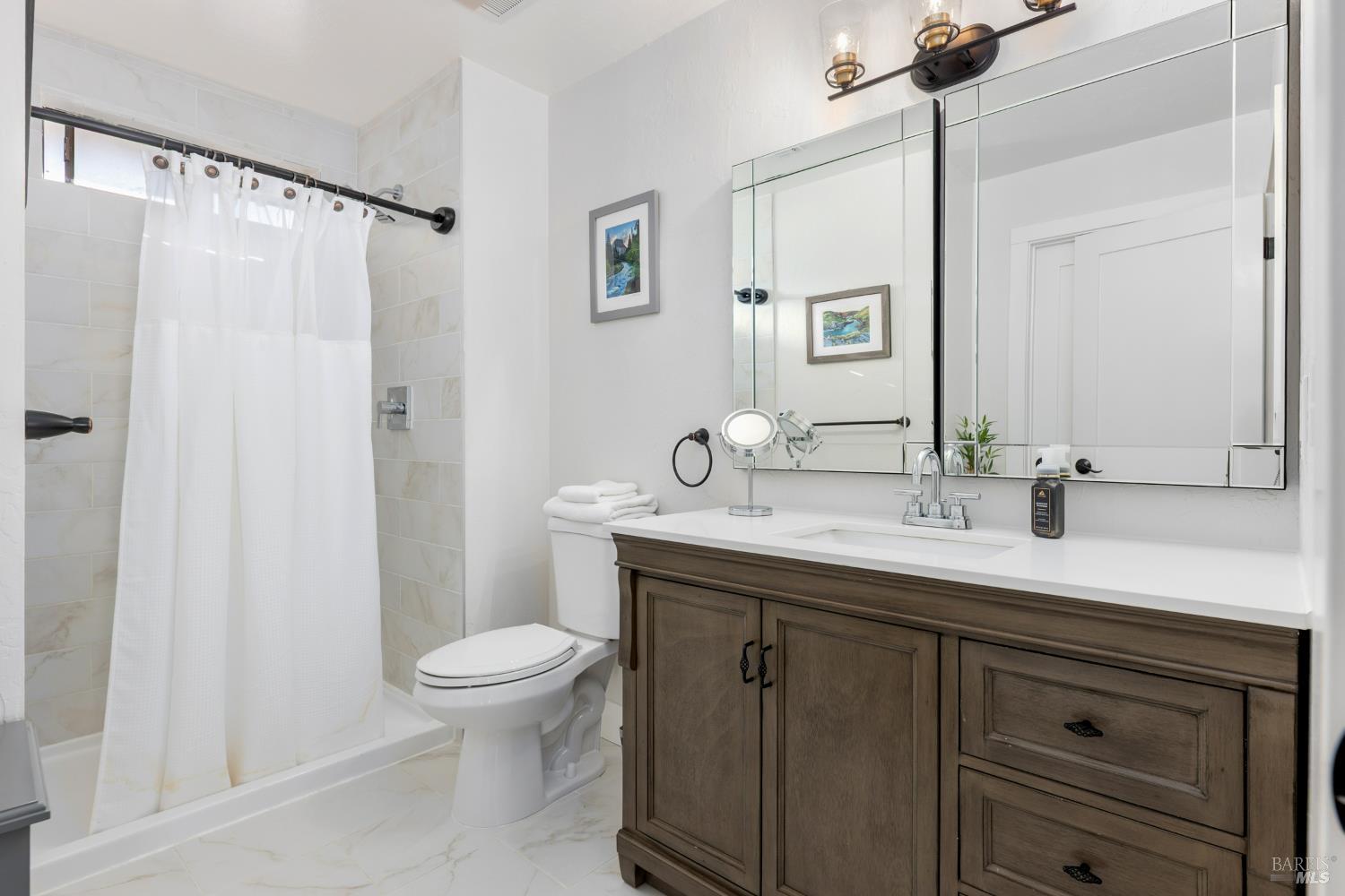 Detail Gallery Image 29 of 56 For 910 Linwood St, Vacaville,  CA 95688 - 4 Beds | 3 Baths