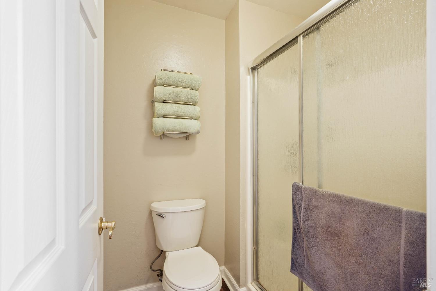 Detail Gallery Image 21 of 38 For 1781 Lindo St, Benicia,  CA 94510 - 2 Beds | 2 Baths