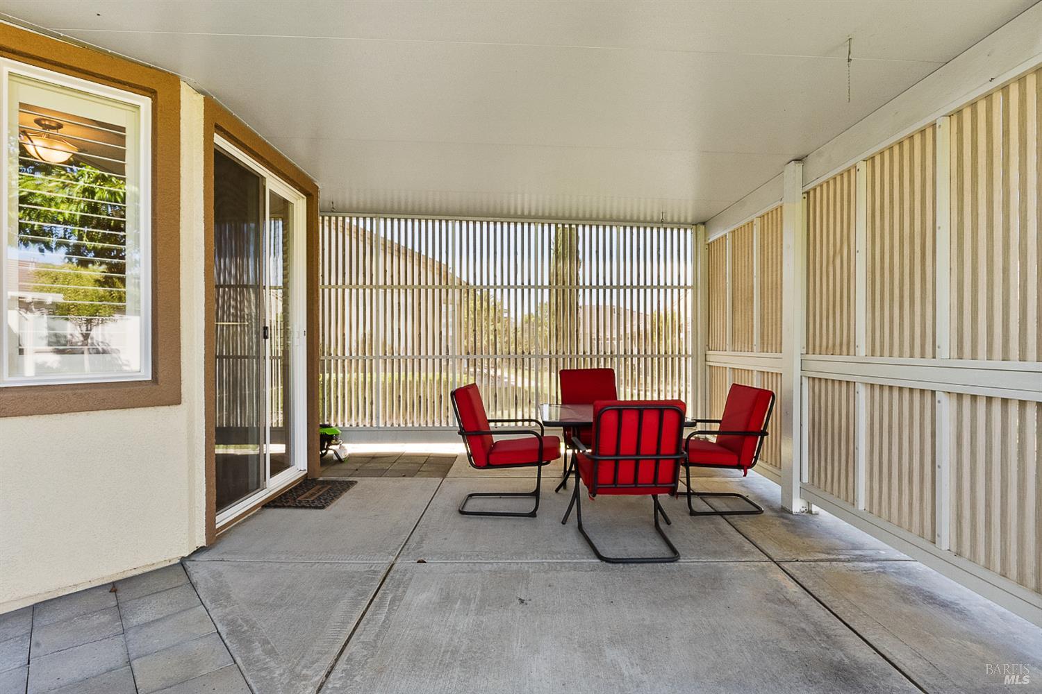 Detail Gallery Image 26 of 30 For 714 Cherry Hills Ln, Rio Vista,  CA 94571 - 2 Beds | 2 Baths