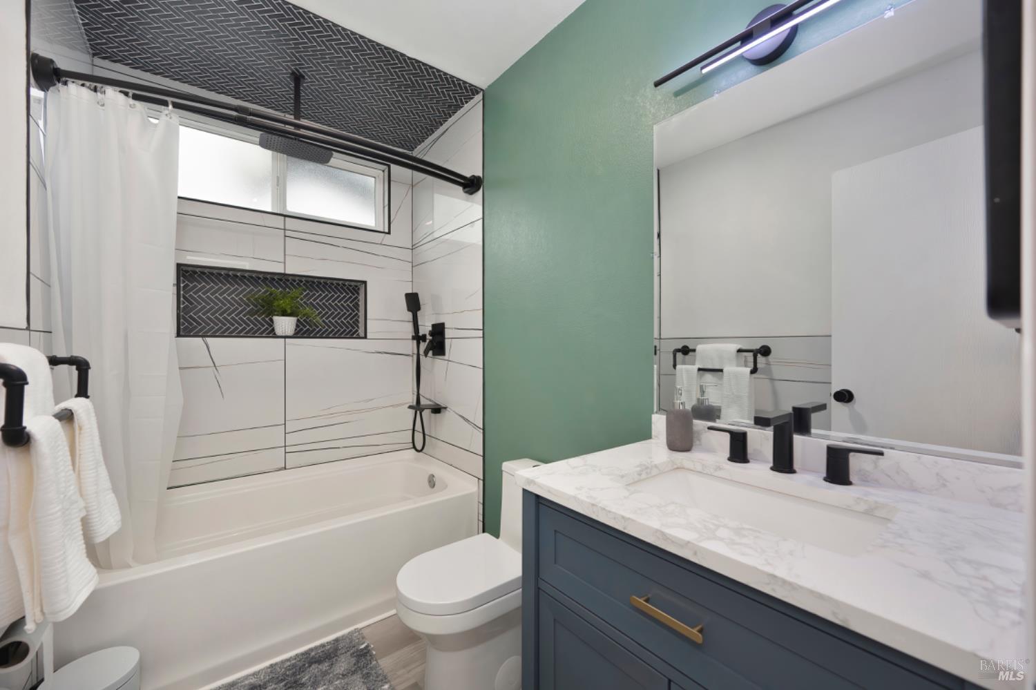 Detail Gallery Image 19 of 39 For 350 Calle Del Monte Unkn, Sonoma,  CA 95476 - 3 Beds | 2 Baths