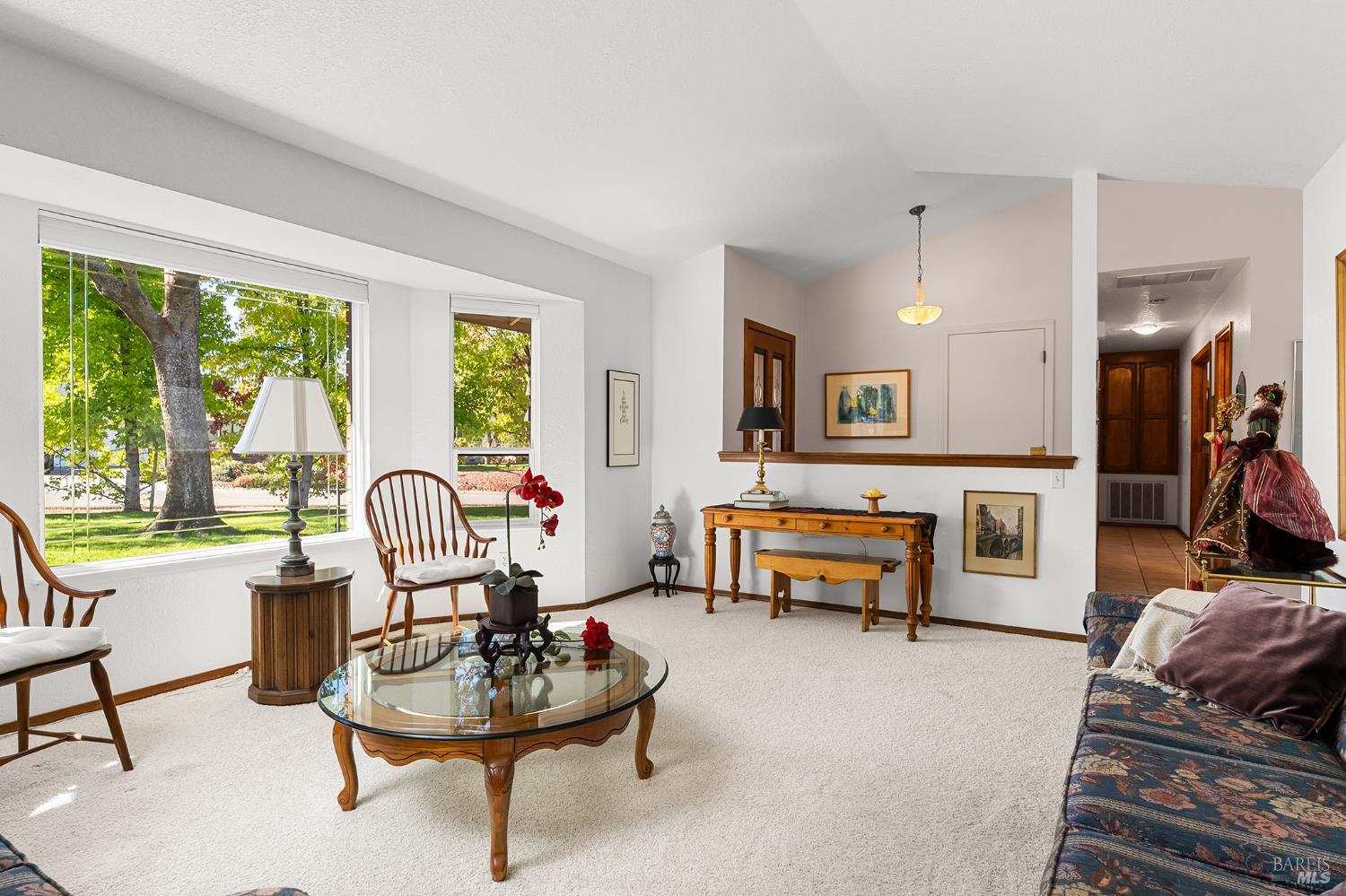 Detail Gallery Image 9 of 52 For 14420 Mesa Ct, Red Bluff,  CA 96080 - 3 Beds | 2 Baths