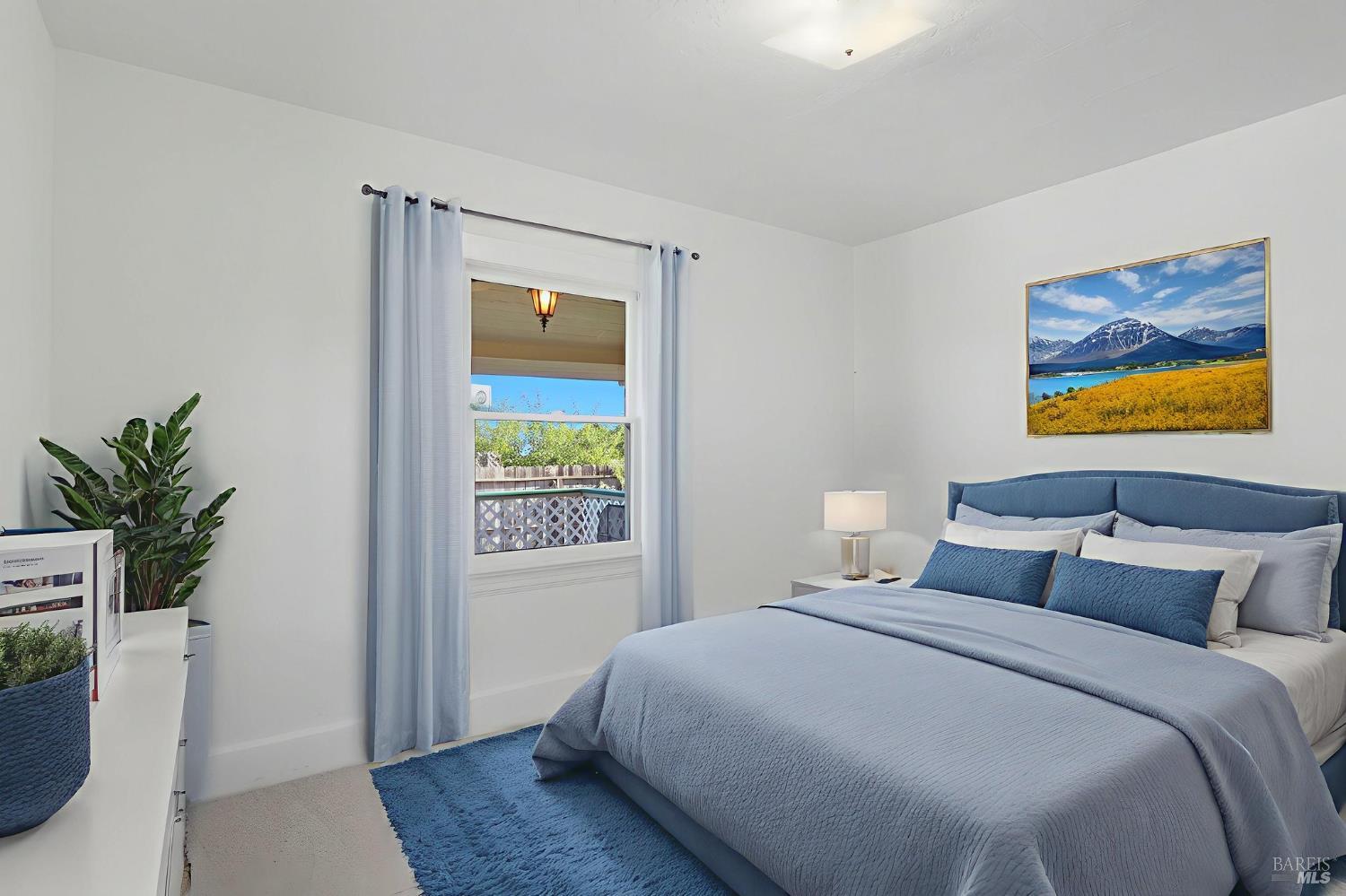 Detail Gallery Image 18 of 40 For 2094 Center Rd, Novato,  CA 94947 - 4 Beds | 2 Baths