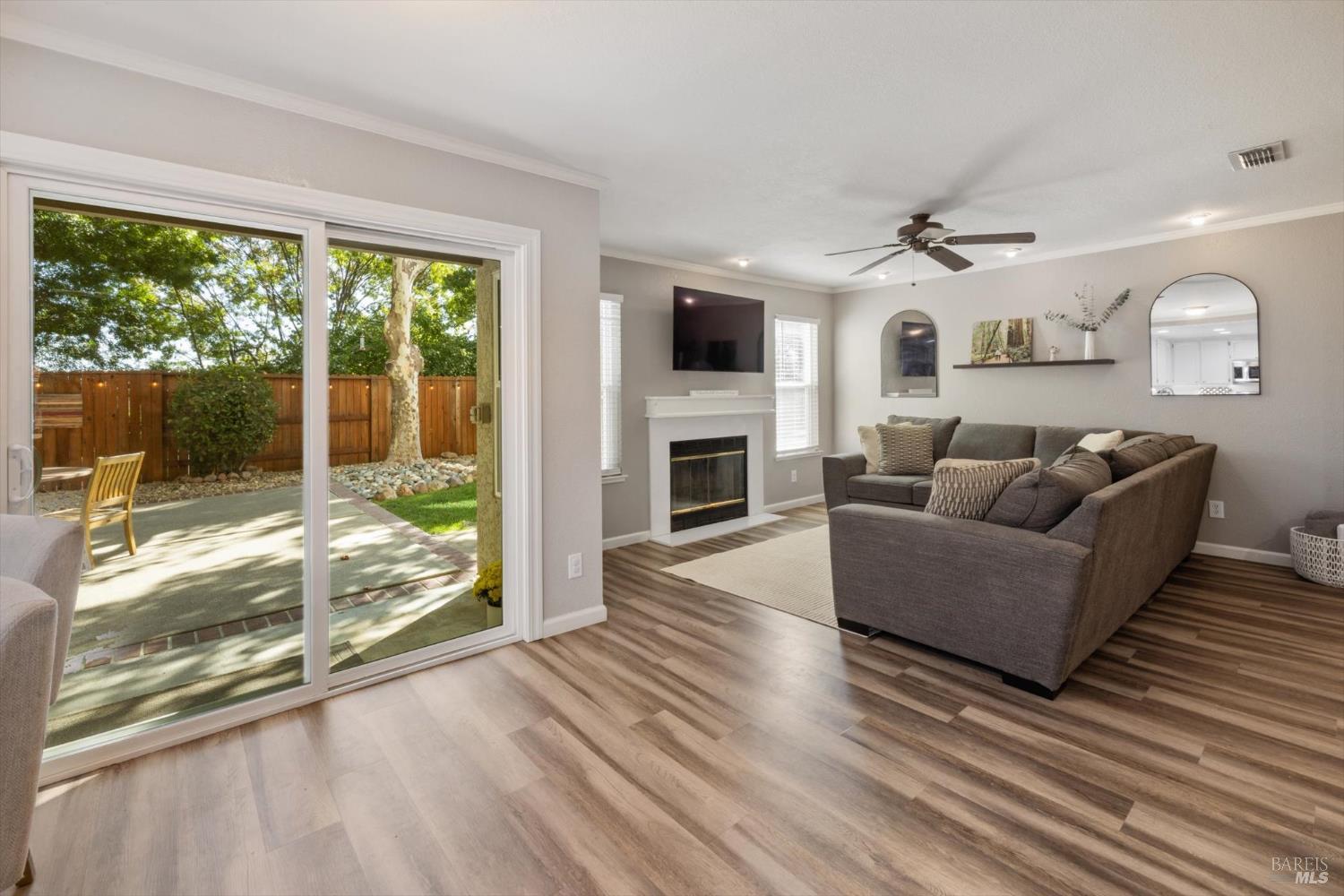 Detail Gallery Image 18 of 65 For 830 Swindon Ct, Vacaville,  CA 95688 - 4 Beds | 3 Baths