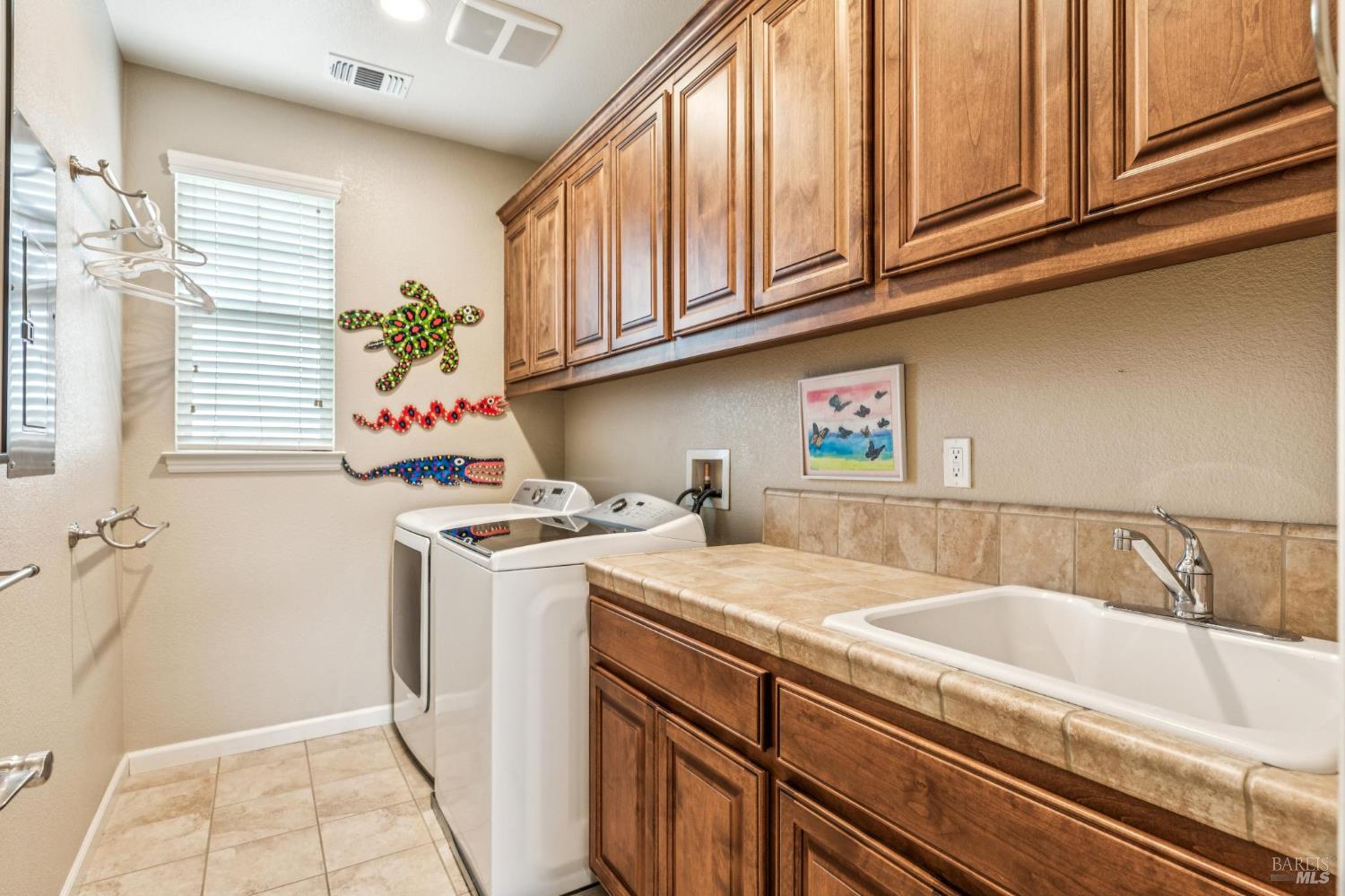 Detail Gallery Image 58 of 60 For 4155 Casper Way, Napa,  CA 94558 - 4 Beds | 2/1 Baths