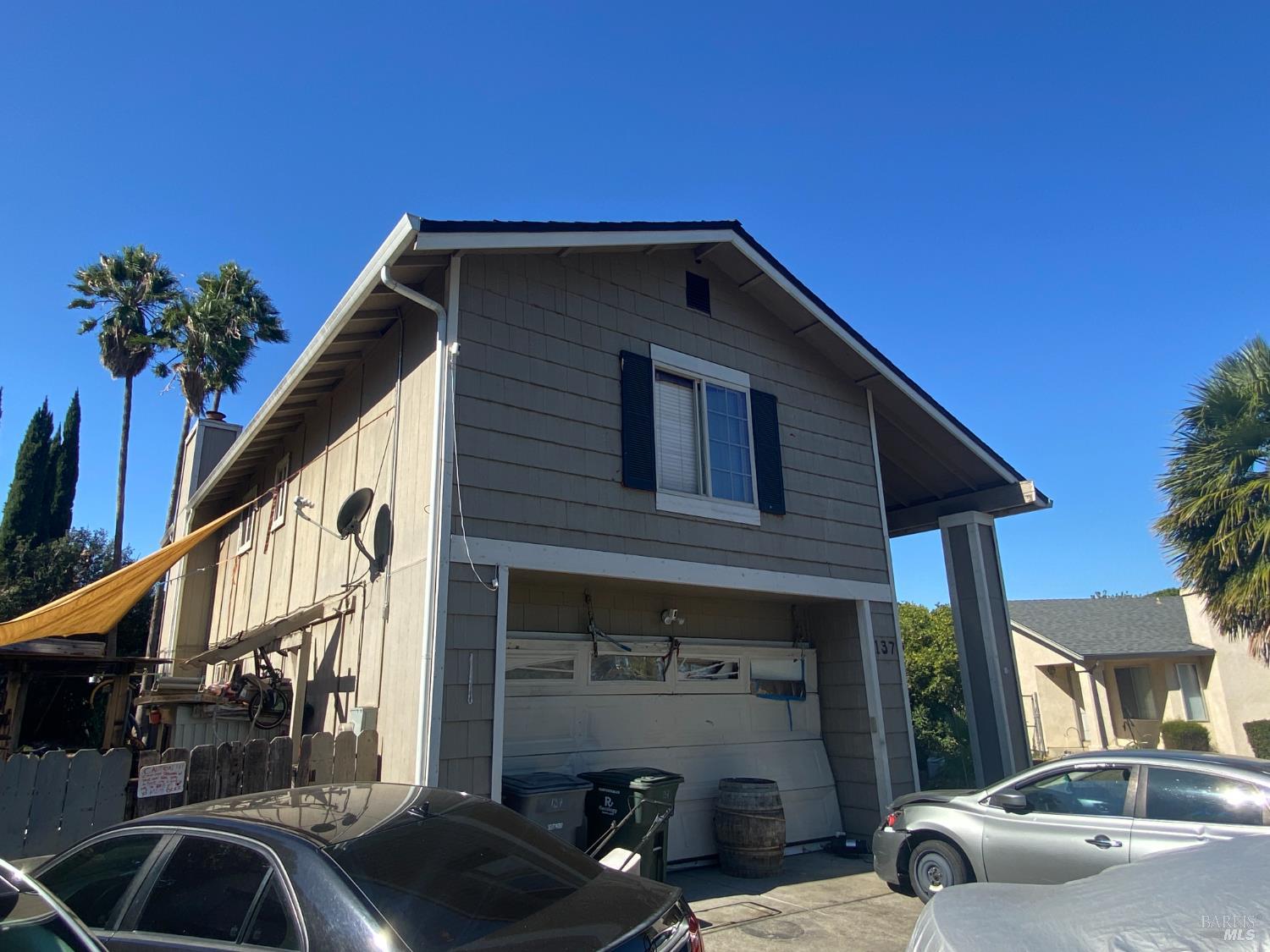 Detail Gallery Image 3 of 12 For 137 Valhalla Ct, Vacaville,  CA 95687 - 4 Beds | 2/1 Baths