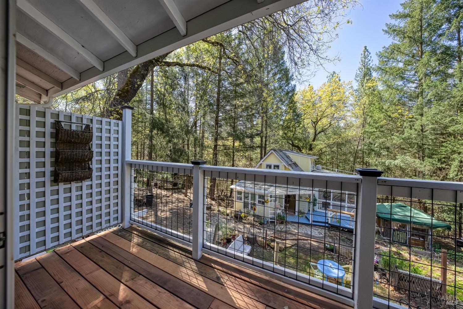 Detail Gallery Image 19 of 61 For 16675 Mountain View Dr, Cobb,  CA 95426 - 4 Beds | 3 Baths