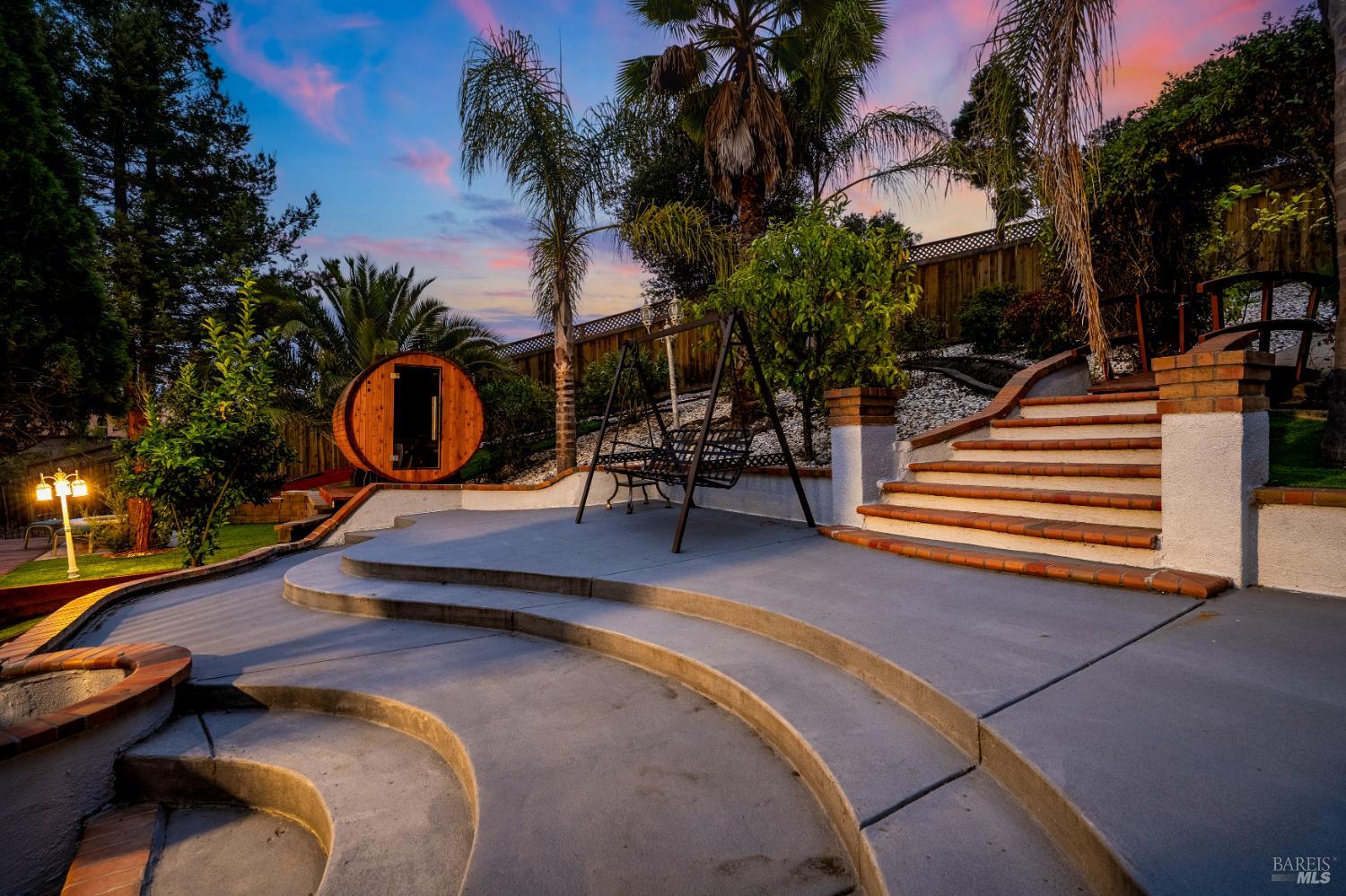 Detail Gallery Image 46 of 71 For 3428 Lake Park Ct, Santa Rosa,  CA 95403 - 4 Beds | 3/1 Baths