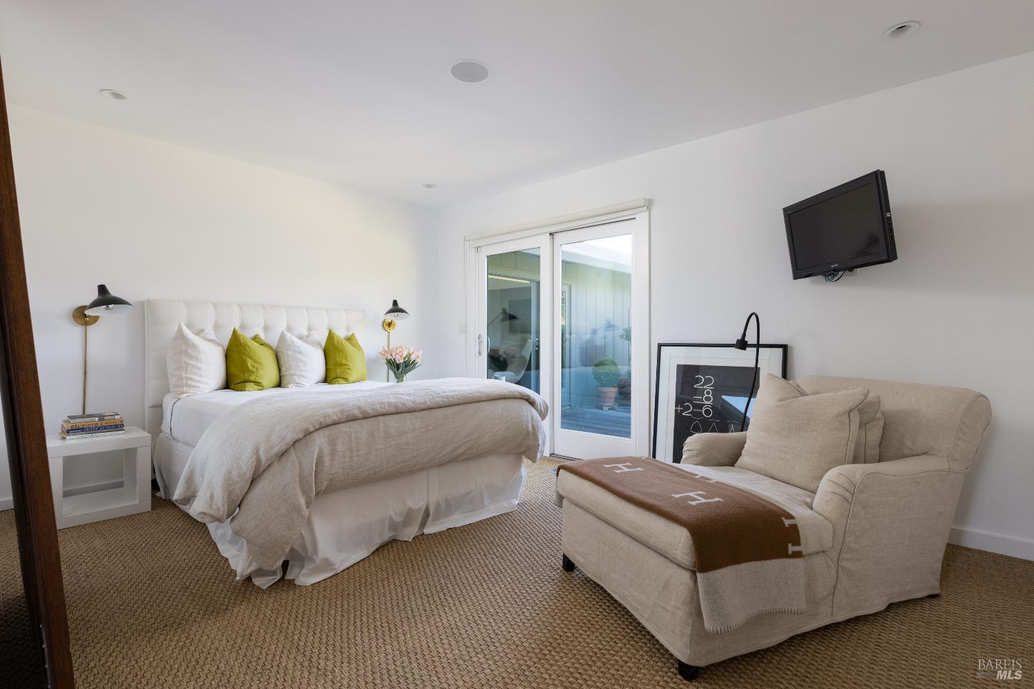 Detail Gallery Image 14 of 39 For 1594 Arrowhead Dr, Saint Helena,  CA 94574 - 3 Beds | 2 Baths