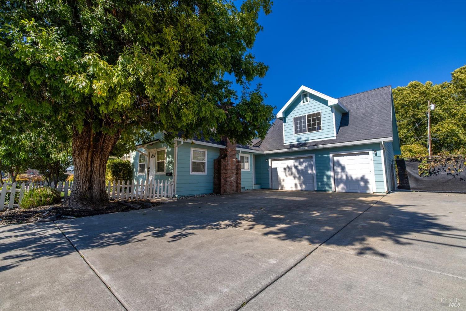 Detail Gallery Image 5 of 50 For 700 W a St, Dixon,  CA 95620 - 3 Beds | 1 Baths