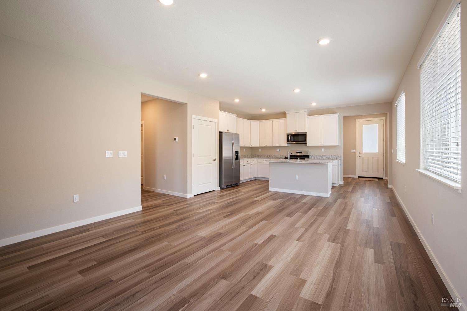 Detail Gallery Image 7 of 20 For 2260 Front Porch Ln, Rio Vista,  CA 94571 - 2 Beds | 2/1 Baths