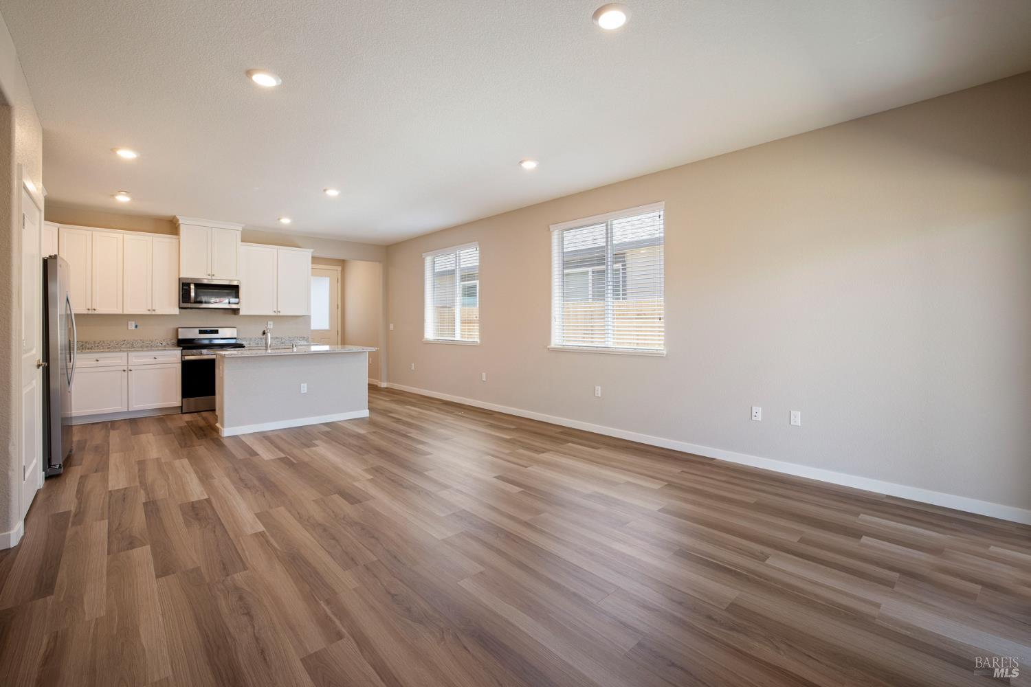 Detail Gallery Image 8 of 20 For 2260 Front Porch Ln, Rio Vista,  CA 94571 - 2 Beds | 2/1 Baths