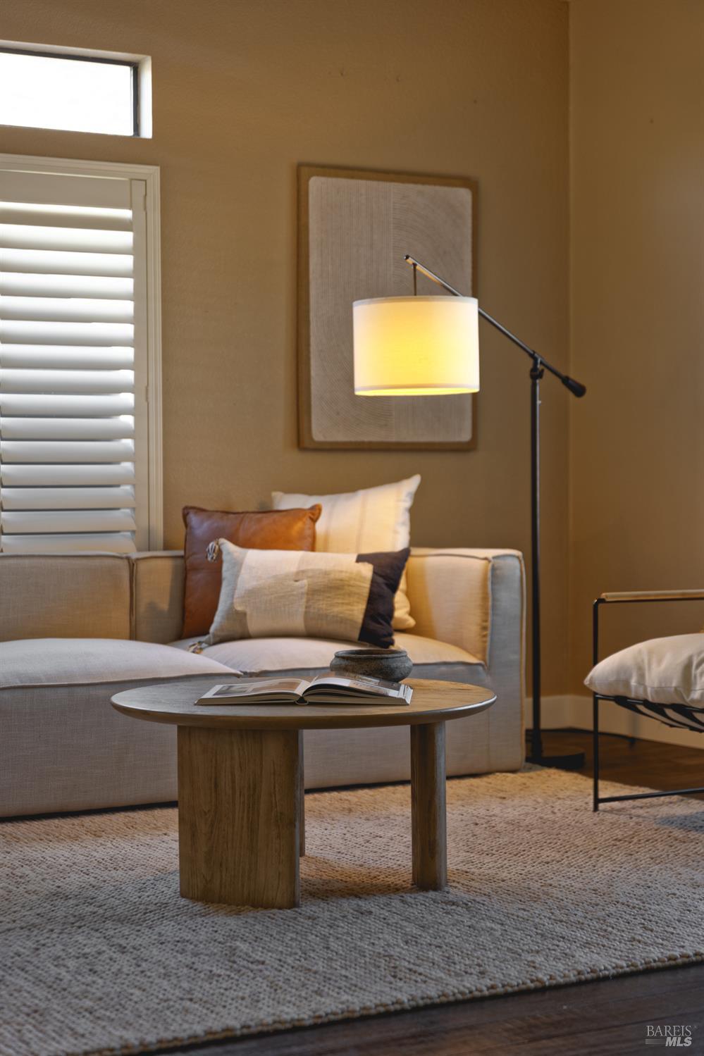 Detail Gallery Image 11 of 56 For 206 Willow Green Way, Vacaville,  CA 95687 - 5 Beds | 3 Baths