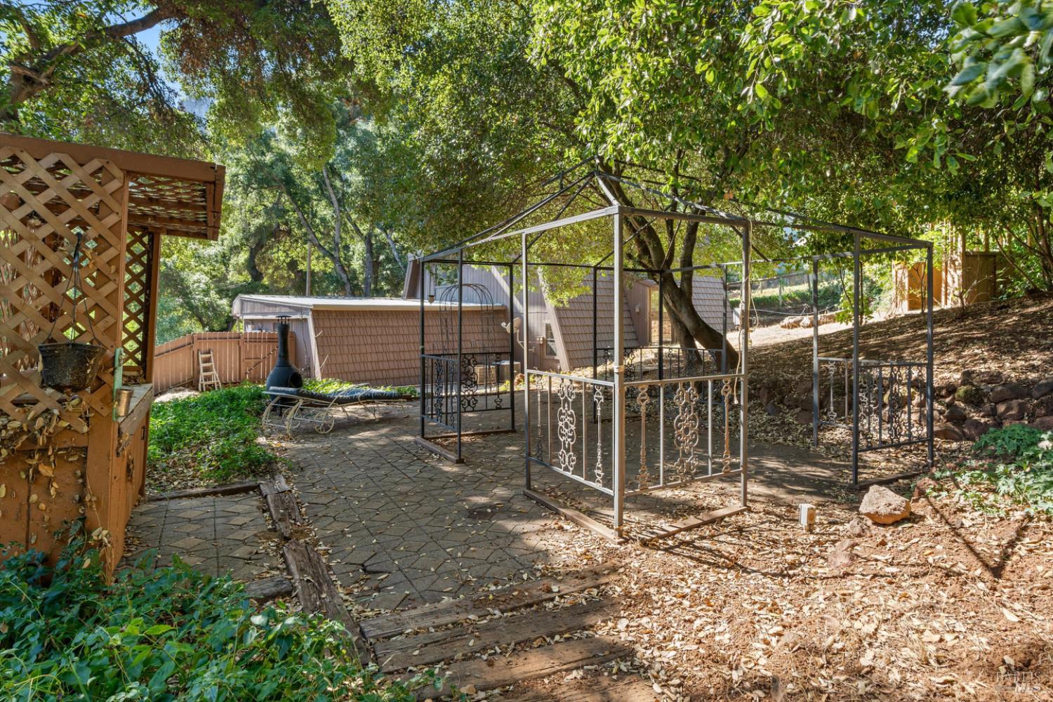 Detail Gallery Image 23 of 29 For 7980 Buckingham Ct, Kelseyville,  CA 95451 - 3 Beds | 2/1 Baths