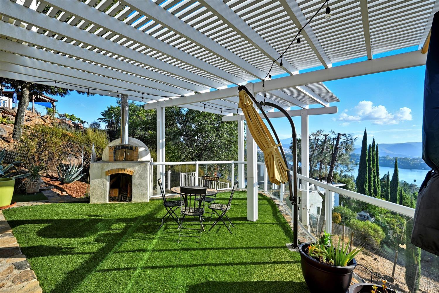 Detail Gallery Image 54 of 79 For 18530 Glenwood Rd, Hidden Valley Lake,  CA 95467 - 3 Beds | 3/1 Baths