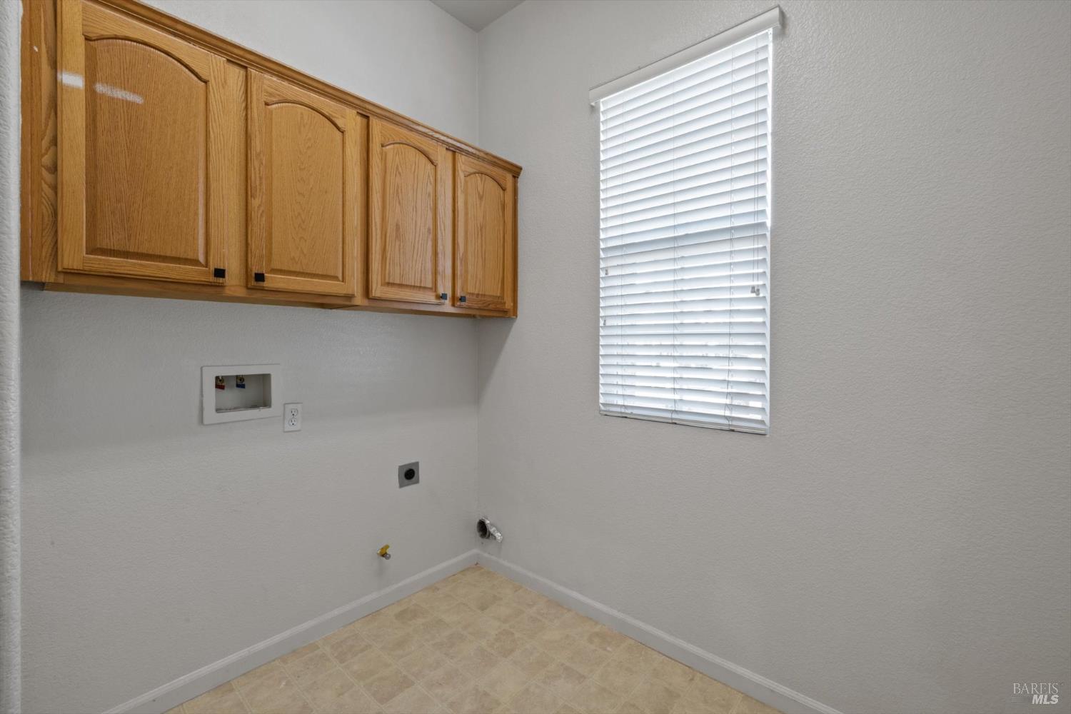 Detail Gallery Image 30 of 55 For 1651 Little Rock Cir, Suisun City,  CA 94585 - 3 Beds | 2 Baths