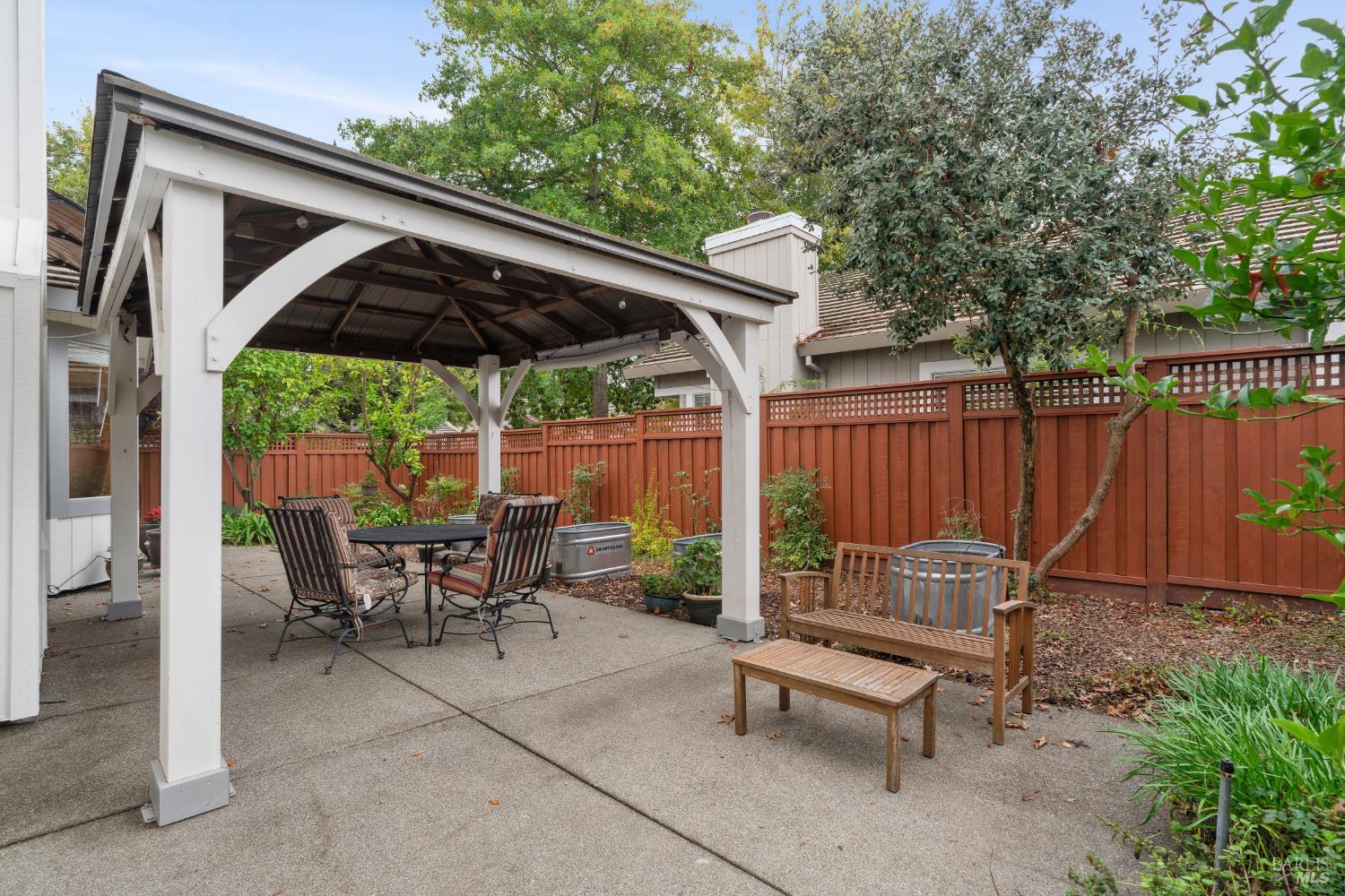 Detail Gallery Image 54 of 56 For 8501 Shadetree Dr, Windsor,  CA 95492 - 4 Beds | 3 Baths